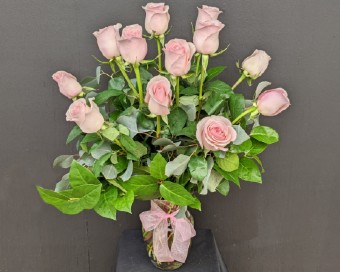 Dozen Roses arranged - Light Pink Flower Arrangement